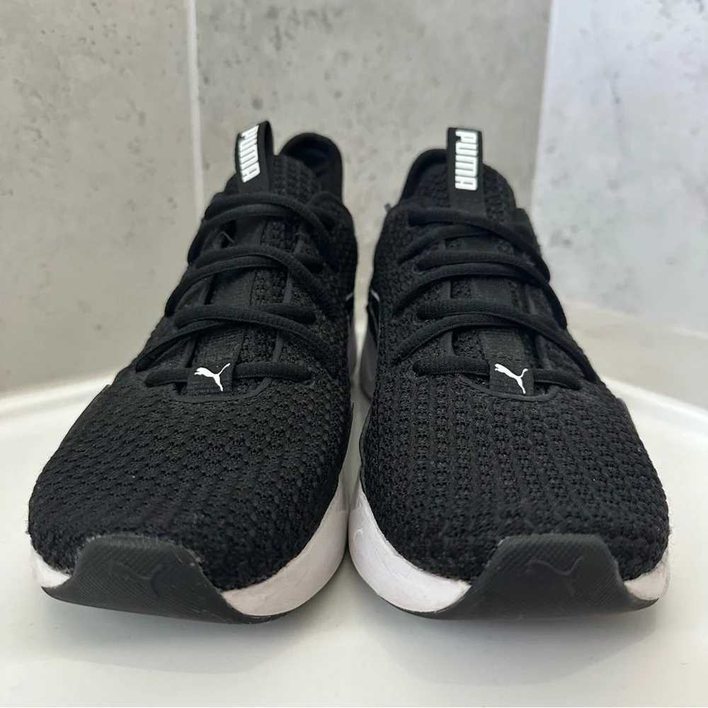 Puma Women’s Black Sneakers Size 8